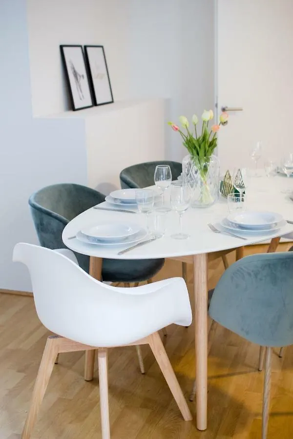 Studio Apartments Naschmarkt - Mai'S Apartments Viena